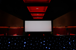 Gratis vertoning zaal 1 don, vrij of zon.